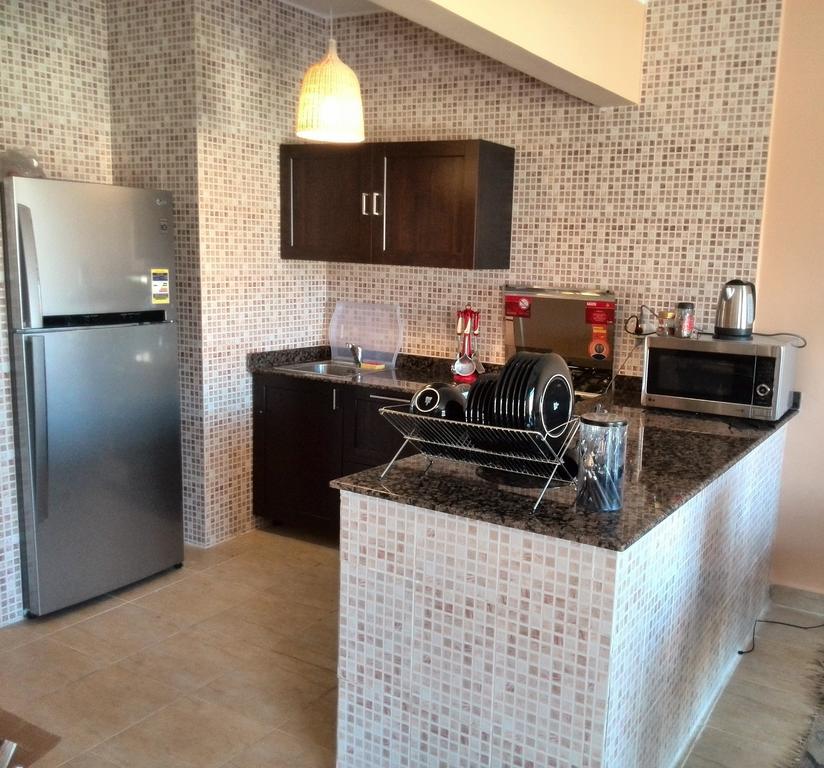Three-Bedroom Garden Chalet At Marina Wadi Degla For Families 아인 수크나 객실 사진